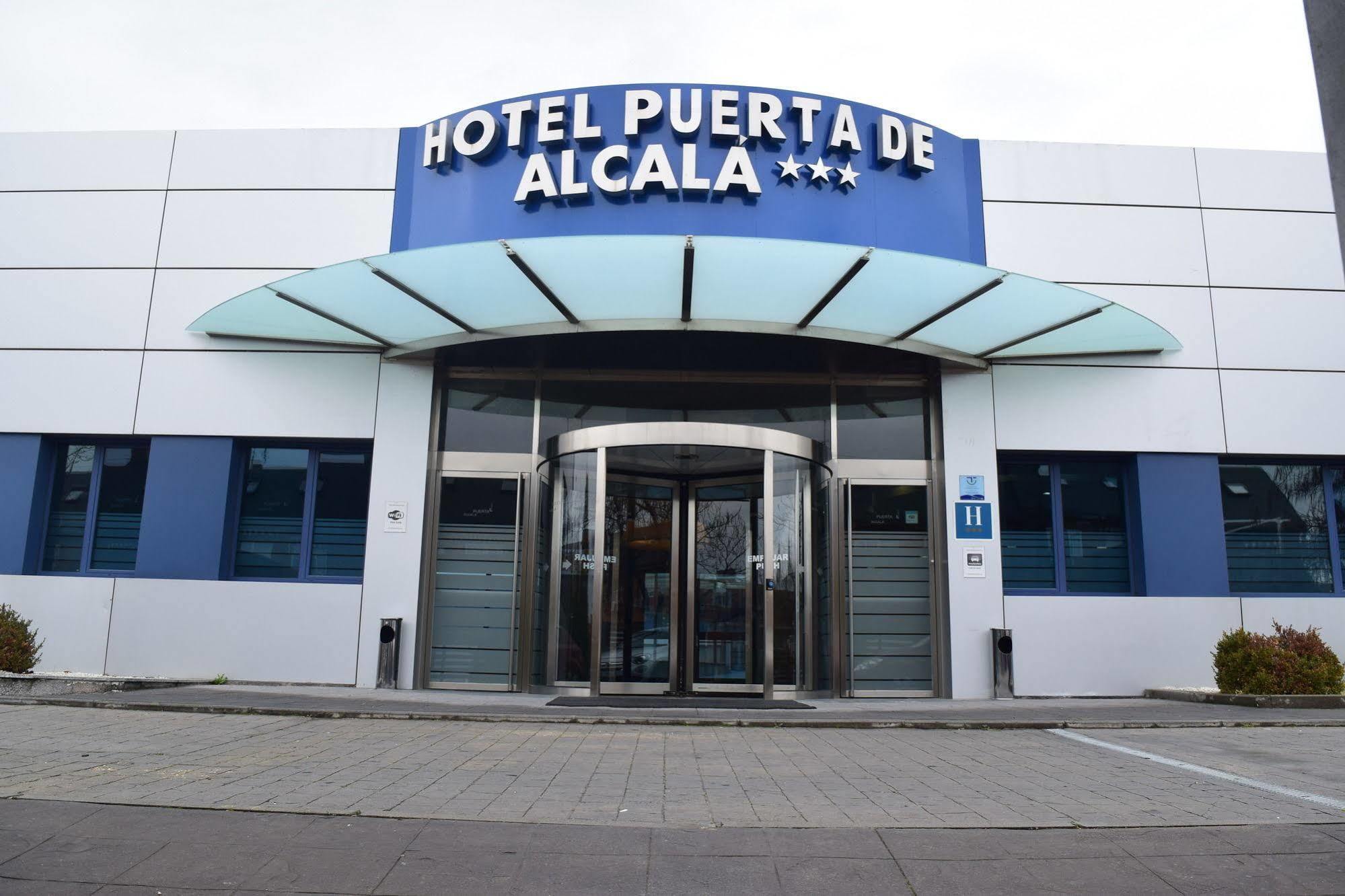 Hotel Puerta De Alcala Alcalá de Henares Екстериор снимка